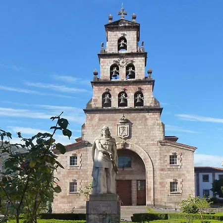 Cangas Plaza