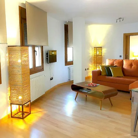 Cangas Plaza Apartment