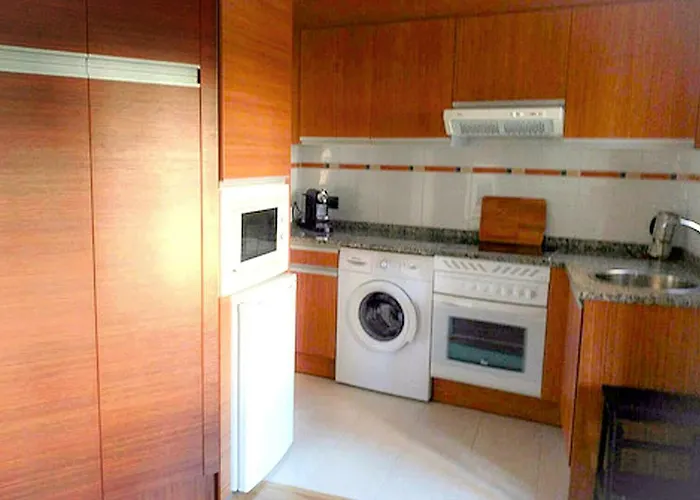 Cangas Plaza Apartment
